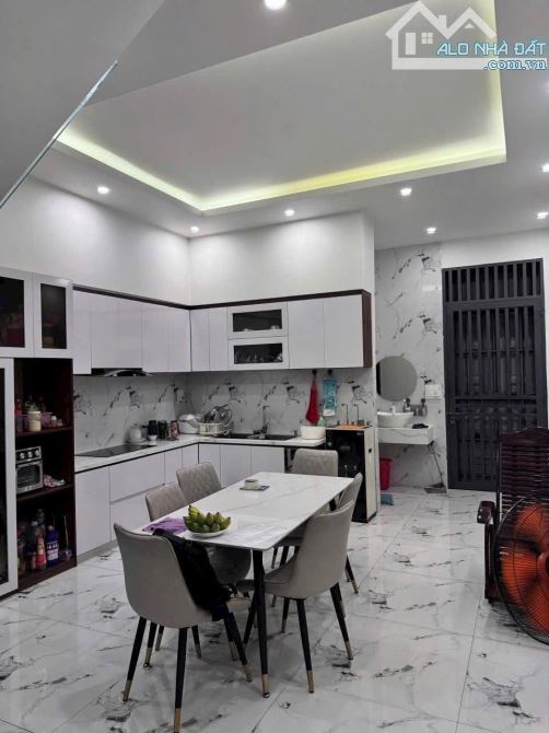 NHÀ 1 TRỆT 2 LẦU MẶT TIỀN ĐƯỜNG TRẦN NGUYÊN ĐÁN, KHU MEMORY, P PHƯỚC NGUYÊN, TP BÀ RỊA - 2