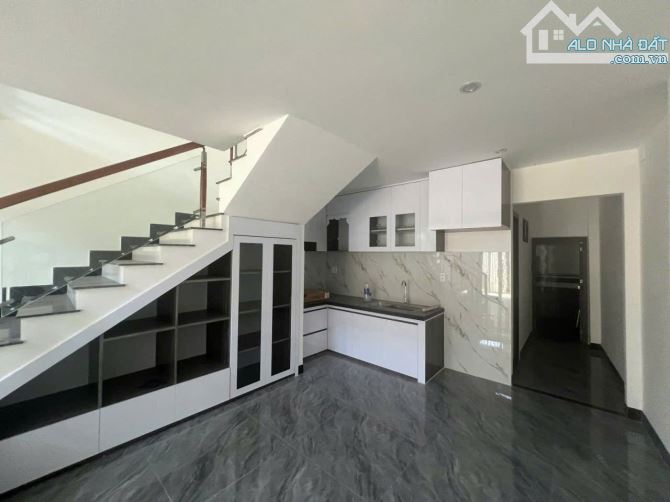 🔥NHÀ 2 TẦNG MỚI ĐẸP KIỆT DŨNG SĨ THANH KHÊ. DIỆN TÍCH 67M2🔥 - 2
