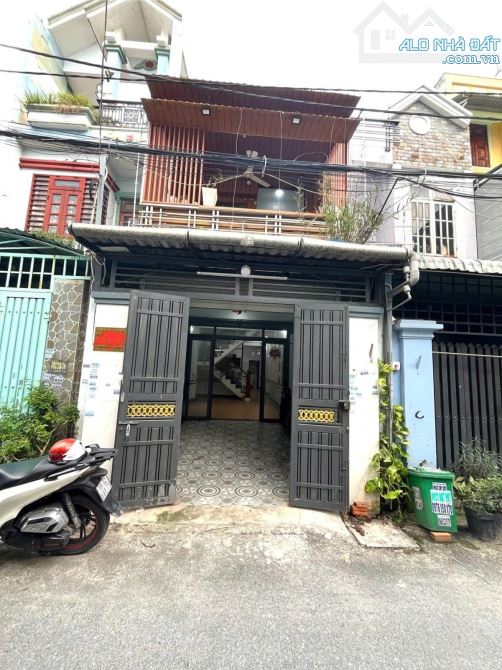 BÁN NHÀ TRẦN THỊ NĂM Q12 - 2 TẦNG 72M2 ( 4M X 18M) - HẺM 6M THÔNG - 5.17 TỶ. - 2