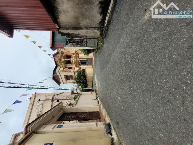 Đa Tốn Ngọc Động- Hưởng Thụ Cuộc ĐỜI- 151m- Thông Thoáng - Rộng Rãi Ô TÔ ĐỖ - 2