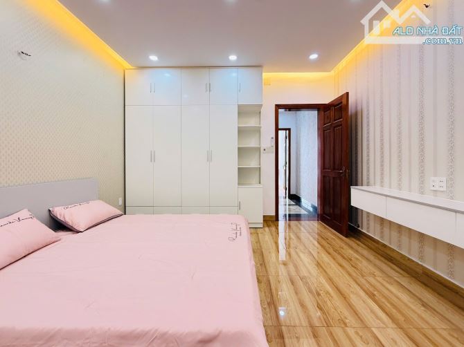 Nhà 6 tầng đường Hoàng Bật Đạt, P.15, Tân Bình, hẻm 8m nhỉnh 8 tỷ - 2