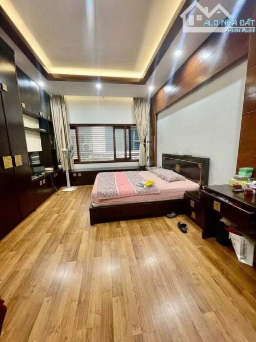 Phân Lô Học Viện Chính Trị - Ngô Quyền 5 Tầng MT 4M OTO Đỗ Cửa 8 Tỷ - 2