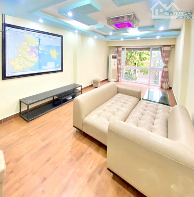 Lô 22 Lê Hồng Phong - hơn 9 Tỷ - 60m2 - 5 Tầng - đang cho thuê 15tr - 2