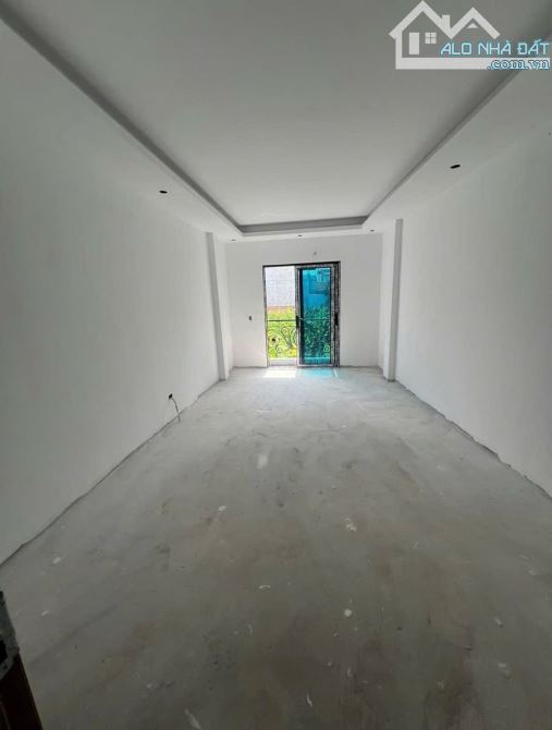 Bán nhà Hoàng Liên. xây mới đủ công năng thoáng sáng, đẹp keng, gần công viên, ô tô - 2