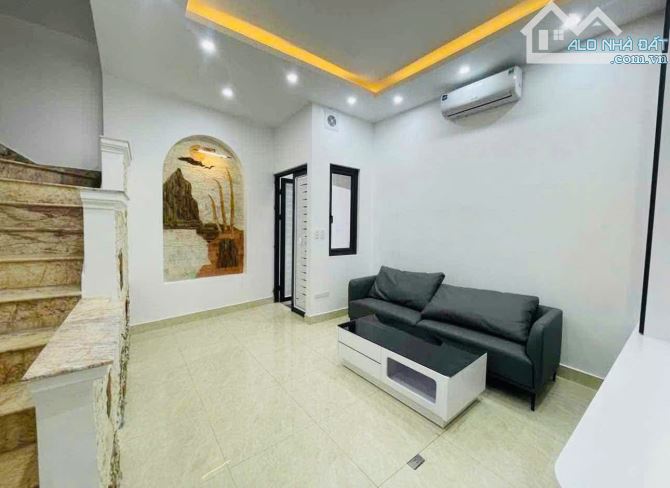 Cần bán nhà Phố VŨ TRỌNG PHỤNG THANH XUÂN 5T Thang Máy Nhà Đẹp Ở Ngay Ô Tô Kinh Doanh. - 2