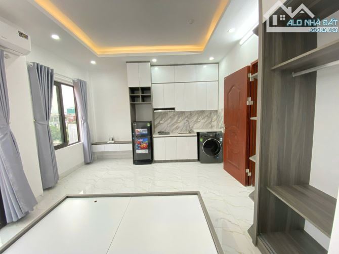 🏠 TÒA NHÀ HOÀNG HOA THÁM 56 M² – 5 TẦNG  - 9 PHÒNG– THU 36TR/TH - 7.6  TỶ📞Hằng mini - 3