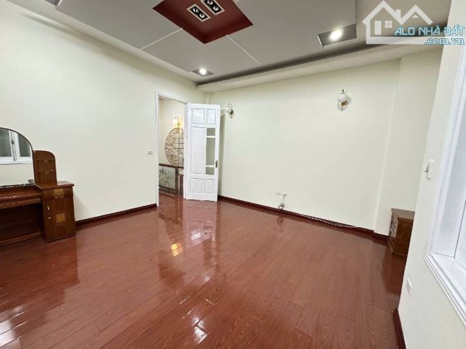 Bán nhà 76m2, 6 tầng Ngụy Như Kon Tum, lô góc 2 mặt tiền cực rộng, gara ôtô, hơn 23 tỷ - 3
