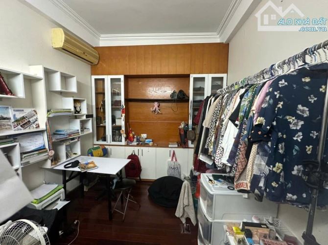HOÀNG HOA THÁM-48Mx5TẦNG-MT HƠN 5M- Ô TÔ ĐỖ CỔNG- 4 NGỦ FULL-20MÔ TÔ TRÁNH-13TỶ - 3