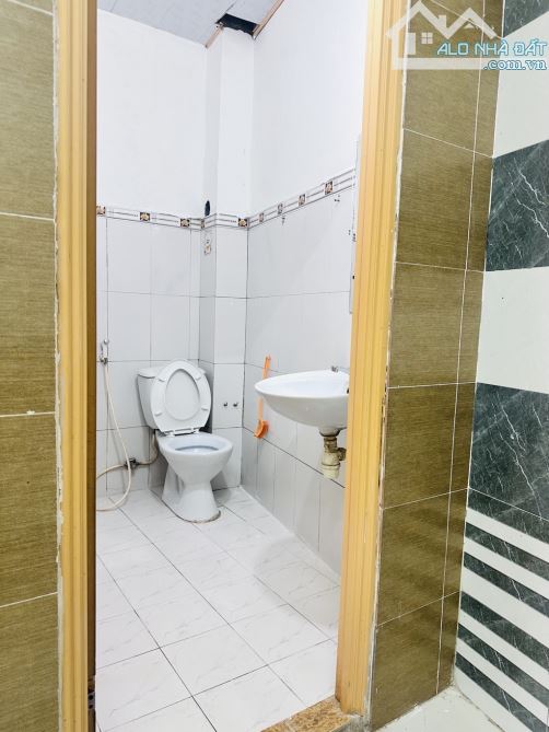 💥💥NHÀ ĐẸP KIÊN CỐ – MỚI TOANH –   KIỆT THÔNG TÔN ĐẢN  –CÁCH KIỆT Ô TÔ 30m  GIÁ CHỈ 2.X - 3
