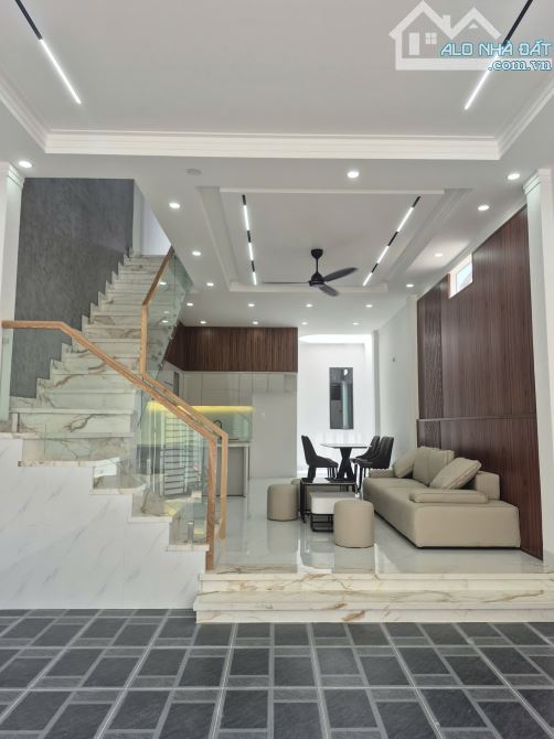 Bán nhà mê mới góc 2 mặt tiền hẻm 100 Amakhe , P.Tân Lập , TP BMT - 3