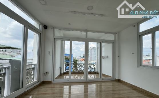 Nhà mới xây đẹp , NKKN quận 3 _ cách Hoàng Sa 10 m - 3