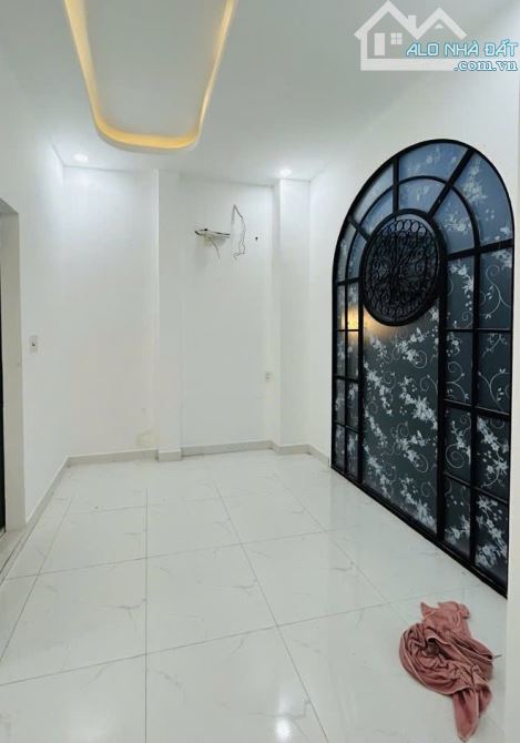 Nhà quận 7, mới toanh, gần quận 1, đại học Tôn Đức Thắng - 3