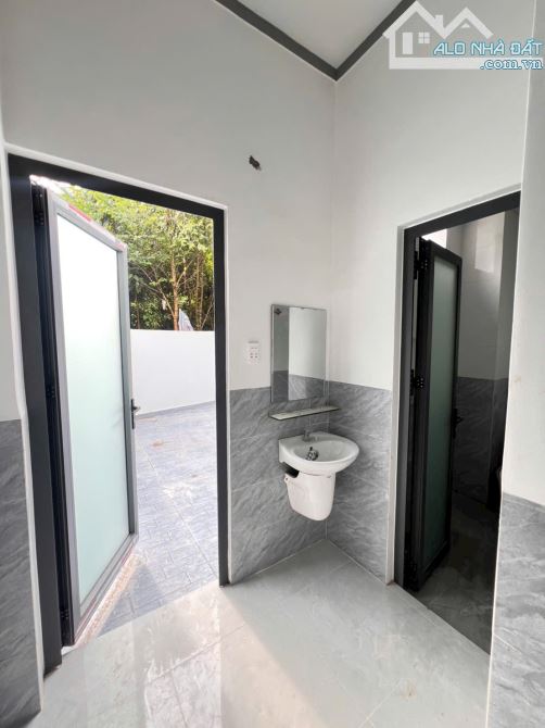 BÁN NHÀ 1 TRỆT 1 LẦU MỚI KENG - Gần UBND phuờng Tân Triều. CÁCH TRUNG TÂM BIÊN HÒA 10 PHÚT - 3