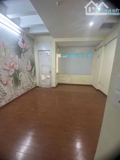 Cho thuê căn nhà 62m2 x 5 tầng ngõ 34 phố Nguyễn Thị Định - Cầu Giấy 32 triệu/tháng - 3