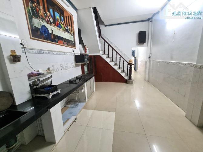 Bán Nhà Mặt Tiền Kinh Doanh 2 Tầng - 79m2 - Giá Chỉ 7.6 Tỷ - Gần Tô Ngọc Vân Tam Phú Thủ - 3