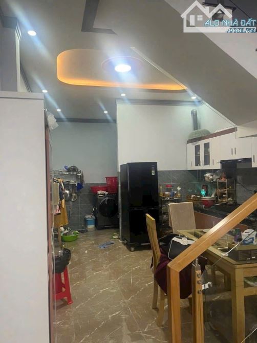 BÁN NHÀ 1 TRỆT 1 LẦU – KP5 LONG BÌNH, GẦN CHỢ CỔNG 10 - 3