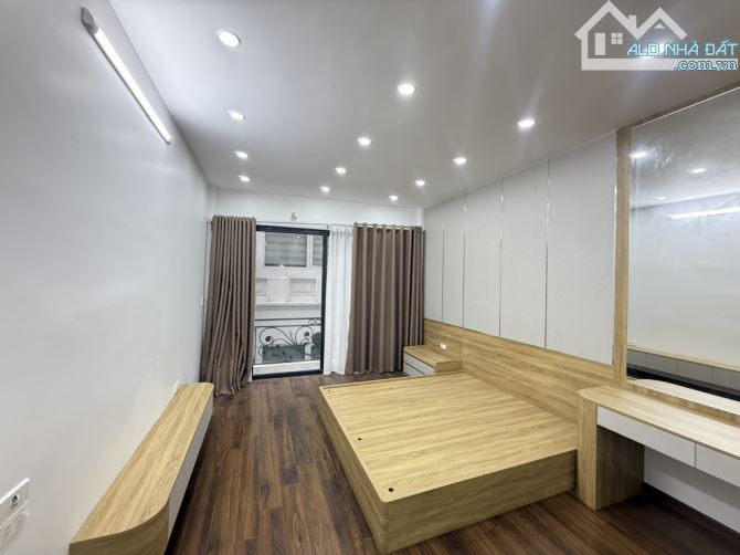 CỔ NHUẾ 35m2 x 6 tầng, THANG MÁY - Ô TÔ LÙI TẬN CỬA, 8.35T (thương lượng) - 3