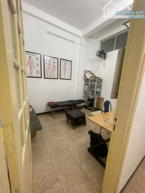 Nhà đẹp Nguyễn Thị Định giá đầu tư ô tô vào nhà 50m ra mặt phố ngõ thông 5 tầng 50m2 - 3