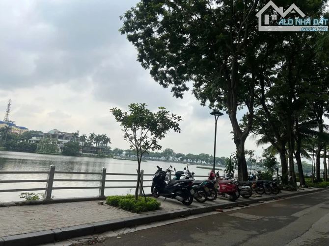 Bán nhà mặt phố Trúc Bạch 66m2 xây 5 tầng cực đẹp View Hồ dòng tiền 70tr/tháng - 3