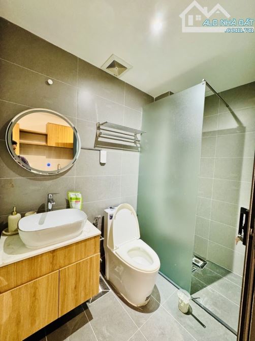 CHDV NGAY HAI BÀ TRƯNG  TÂN ĐỊNH Q1 5 TẦNG 56M2 DÒNG TIỀN ỔN ĐỊNH - 3