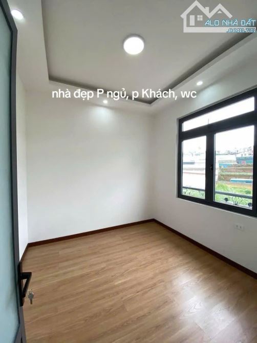 Bán căn nhà Đà Lạt 🔥3 Tỷ 8- Sổ chung 3 nhà- Đường Ô Tô- Có chỗ đậu- Mê Linh _ phường 9 - 3
