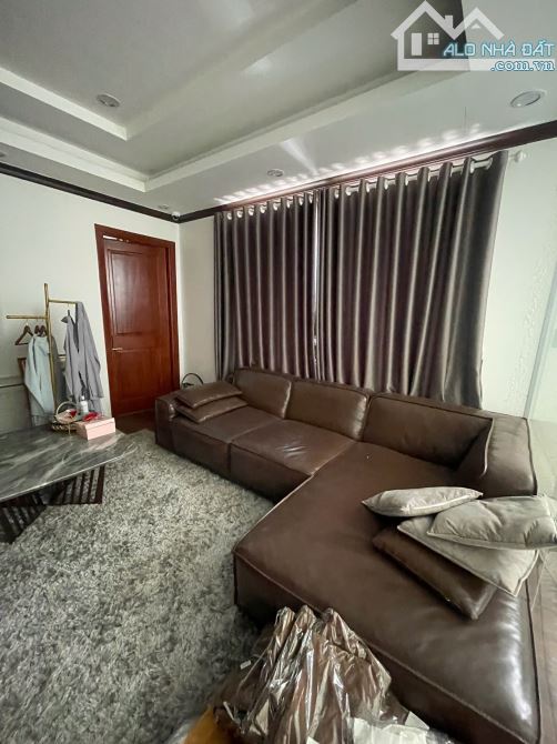 BÁN NHÀ 1 TRỆT 3 LẦU – GÓC 2 MẶT TIỀN CỰC ĐẸP - GẦN VINCOM Biên Hoà - 3