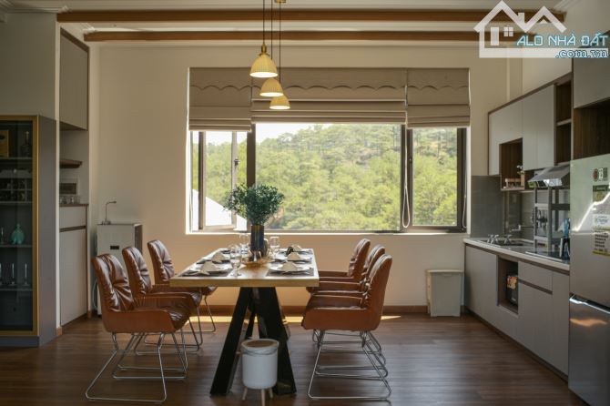 KHÁCH SẠN 1.107M2 GIÁP RỪNG THÔNG - HOÀNG HOA THÁM ĐÀ LẠT - 21 PHÒNG KINH DOANH ỔN ĐỊNH - 3