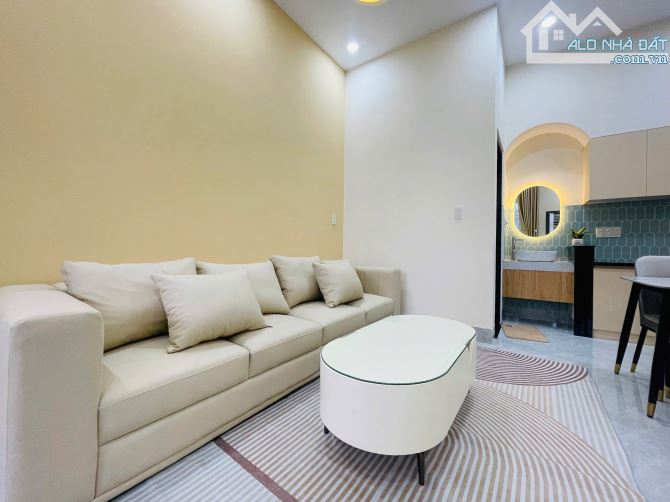 BÁN NHÀ 2 TẦNG HOÀNG QUỐC VIỆT - 3