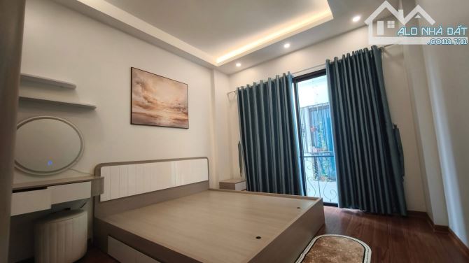 🔥 SIÊU PHẨM NGỌC THỤY - 44M² - 4 TẦNG - Ô TÔ ĐỖ CỬA - 9,2TỶ! - 3