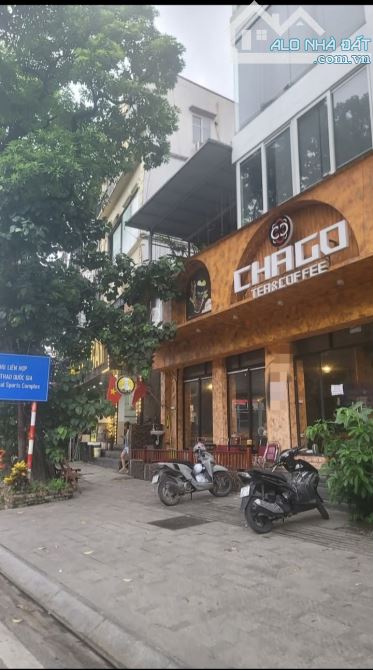 Cần bán nhà mặt phố Nguyễn Chí Thanh căn góc mặt tiền 5m. - 3