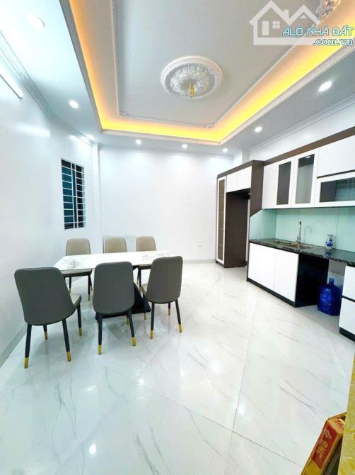 Bán nhà Cổ Nhuế, Bắc Từ Liêm, vị trí đẹp, lô góc, ô tô đỗ cửa, 54m2 6 tầng chỉ 15 tỷ - 3
