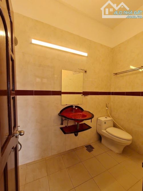 Bán Biệt Thự về đảo kim cương sống giảm ngay 1ty5- ngang 8x18 - 3
