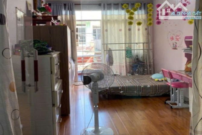 Bán nhà hẻm xe hơi, Đường Số 27, Tân Phú, 38 m² (3m x 13m), 2 tầng - Giá 4.9 tỷ TL - 3