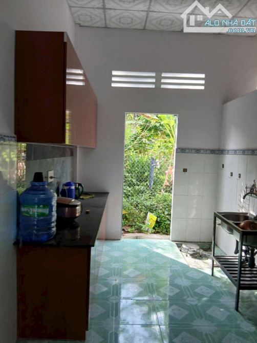Căn nhà đẹp ngay trung tâm 72m2 nhà cấp 4 giá 770 triệu thương lượng - 3