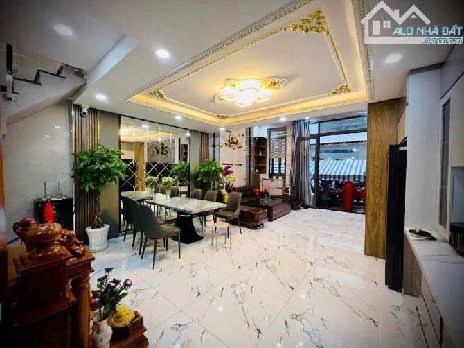 💐SIÊU PHẨM - NHÀ 5 TẦNG NỘI THẤT XỊN XÒ - 5.5X10M - HẺM XE HƠI KHU PHÂN LÔ - CHỈ 6.. TỶ - 3