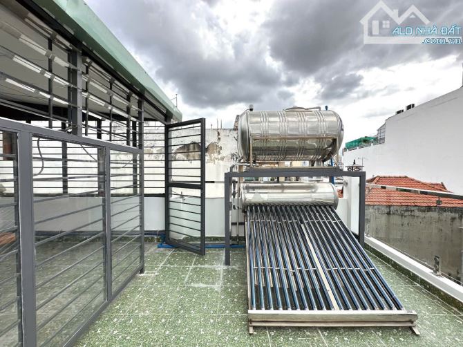 Bán Nhà Vuông Vức A4 HXH Lê Quang Định,BT 3PN - 3