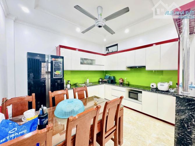 🏡Bán Nhà 4 tầng Gara ô tô Nguyễn Tường Loan Lê Chân giá chỉ 4,x tỷ - 3