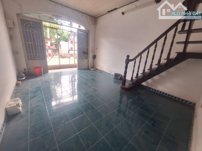 VỚI HƠN 2 TỶ CÓ NGAY NHÀ 2 TẦNG - SÁT NGÃ TƯ AN SƯƠNG.SHR - 3