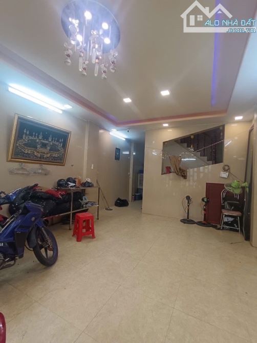 NHÀ 4 TẦNG-HẺM XE HƠI-KDC HIỆN HỮU-DƯƠNG BÁ TRẠC-QUẬN 8-DT: 4,6X14-NHỈNH 8 TỶ - 3