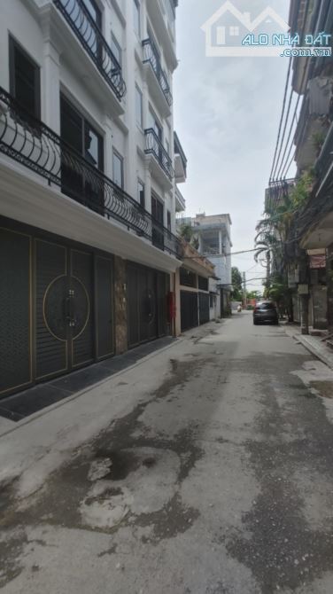 BÁN NHÀ DÒNG TIỀN VỪA Ở KẾT HỢP CHO THUÊ PHÚ DIỄN – MỚI KÍNH COONG – 6 TẦNG THANG MÁY ÊM R - 3
