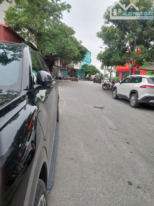 BÁN ĐẤT TẶNG NHÀ 2 TẦNG 1 TUM – GIÁ CHỈ 1 TỶ 8 - 3