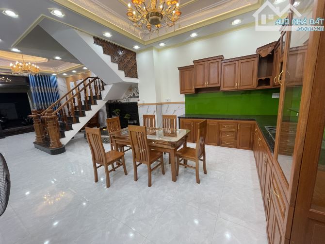 BÁN NHÀ SIÊU VIP 3 TẦNG GIÁ RẺ TẠI PHƯỜNG LÁI THIÊU TP HCM - 3