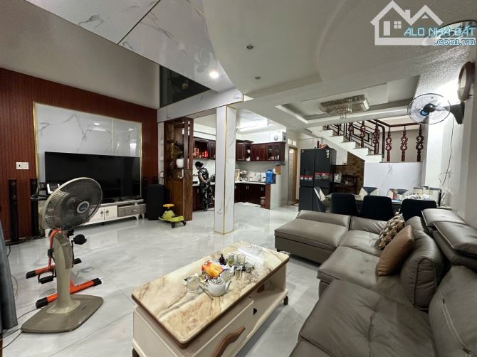Bán Nhà Hẻm Xe Hơi Gò Vấp-5Tầng-6m x 12m-Giá 9,5 Tỷ - 3