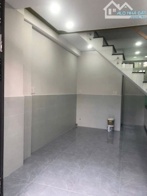 Bán gấp nhà 3,5 x 7m 1 lầu ngay Chợ Đông Thạnh giá 1,17 tỷ - 3