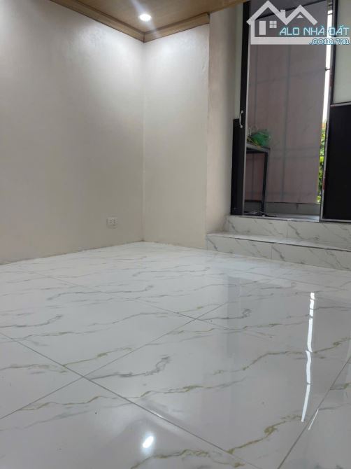 ✨ BÁN CĂN HỘ TẬP THỂ MAY 10 – NGUYỄN VĂN LINH – 32M² – GIÁ CHỈ 1.25 TỶ ✨ - 3