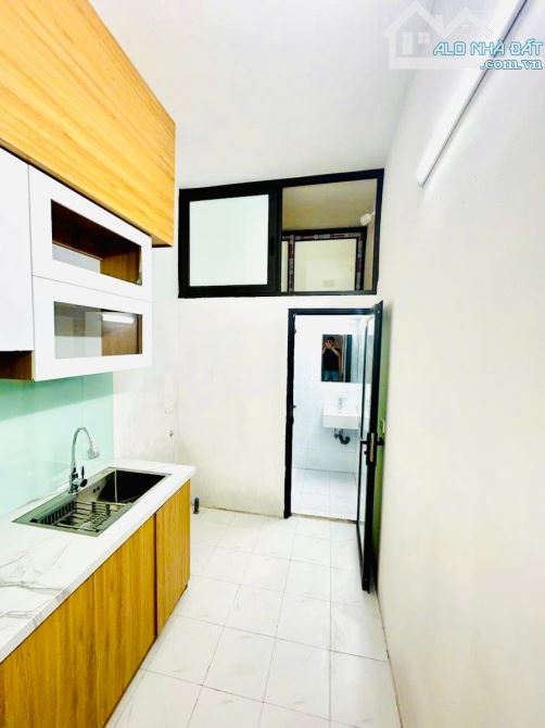BÁN GẤP TẬP THỂ VIP TẦNG 1 ,PHỐ VỌNG HÀ, HOÀN KIẾM. 70M2 – 2PN – ĐỦ NỘI THẤT. 3,37 TỶ - 3