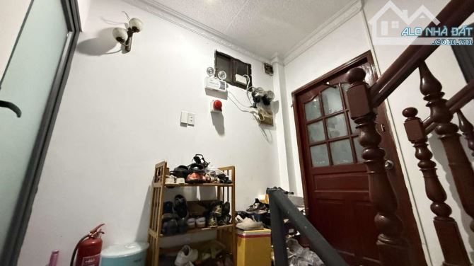 🏠Âu Cơ Phú Trung Tân Phú. DT 4,4 x 16, 5 tầng. Giá 8,2 tỷ TL.  + Kết cấu: 1 trệt, 1 lửng, - 3