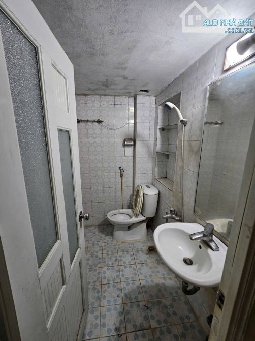Siêu Phẩm! Ngọc Khánh,Ngõ Oto Tránh,Phân Lô,DT:52m2 x 2Tầng,MT: 3.54m,Giá: 15.3 tỷ Ba Đình - 3