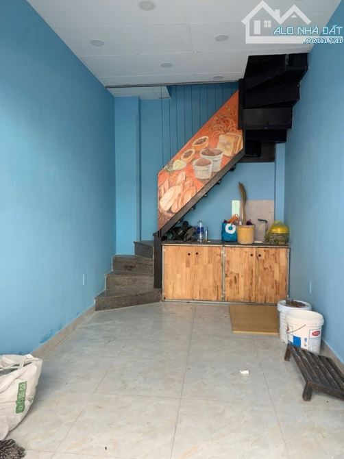 MT vị trí hiếm khu kinh doanh sầm uất Nguyễn Phúc Nguyên quận 3 - 3