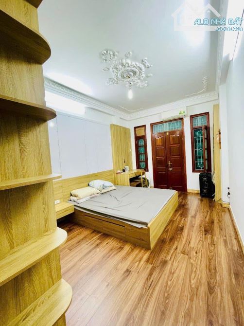 BÁN NHÀ NGUYỄN NGỌC VŨ CẦU GIẤY ÔTÔ ĐỖ CỬA DT 73M 4T CHỈ 11.2 TỶ - 3